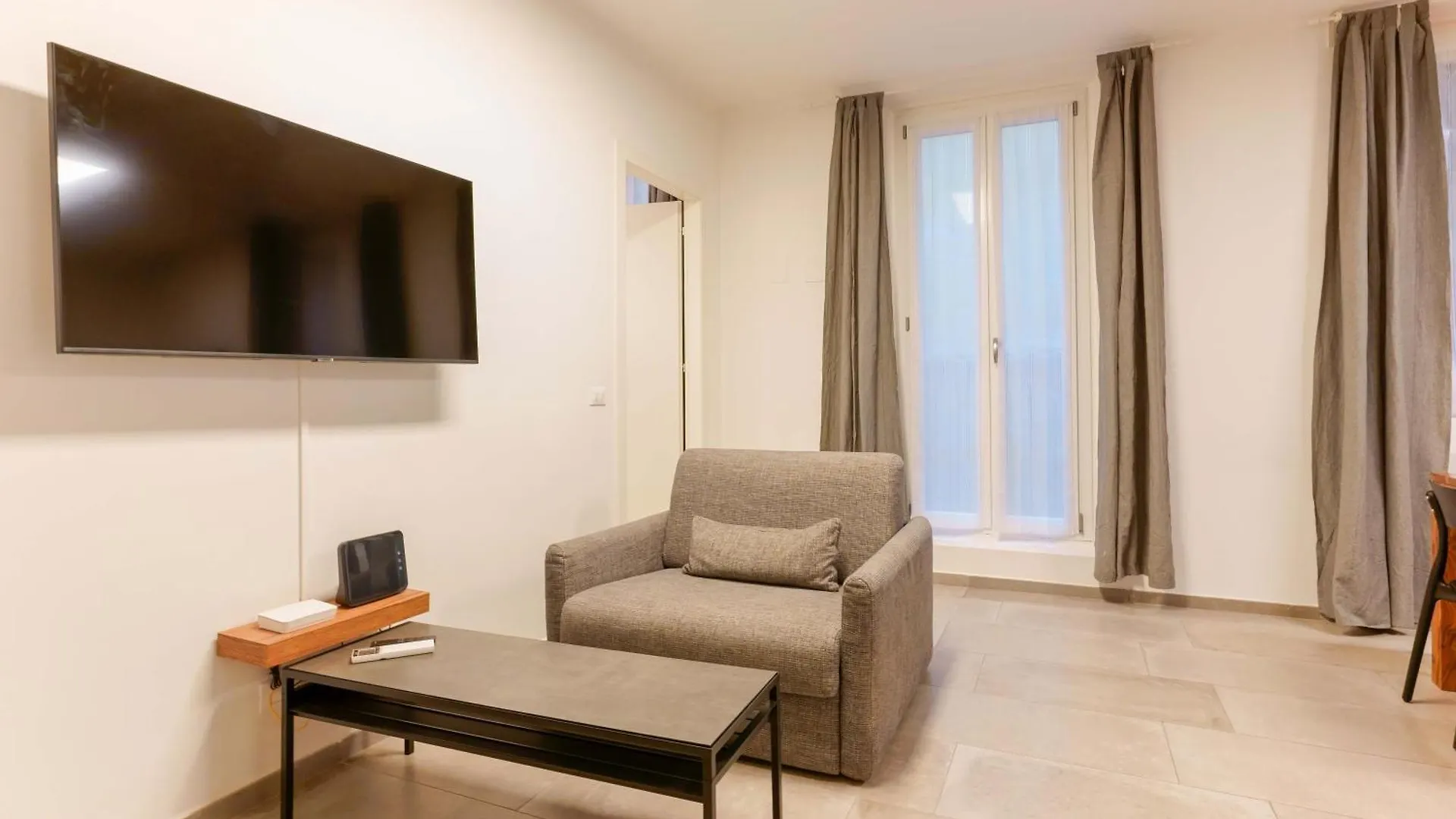 Sette Chiese Apartments Bologna Italy