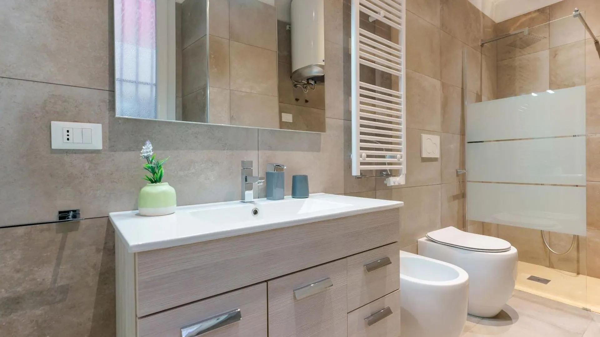 Sette Chiese Apartments Bologna 0*,  Italy