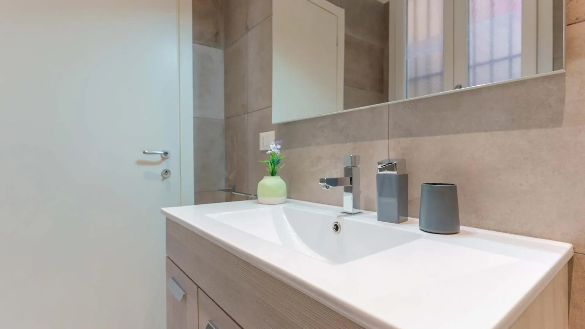 Sette Chiese Apartments Bologna