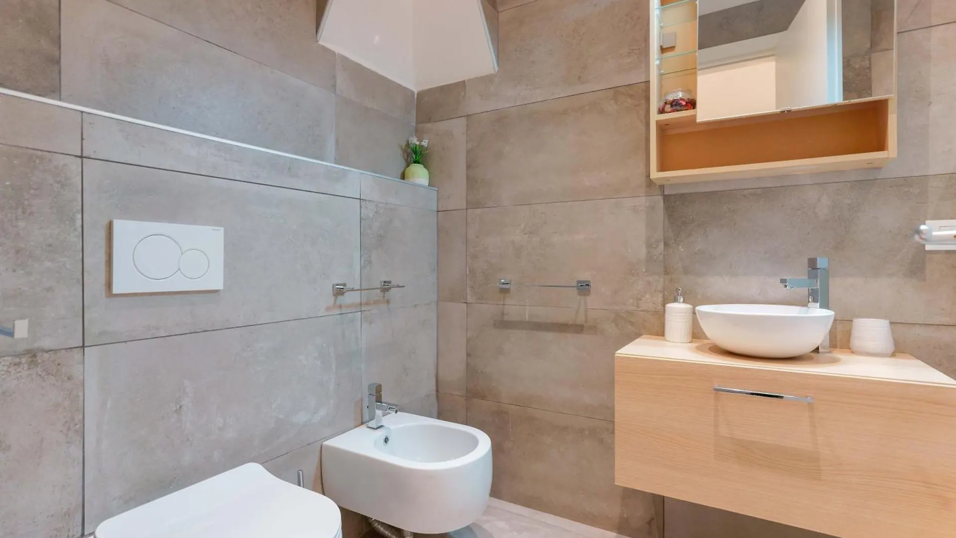 Sette Chiese Apartments Bologna Italy